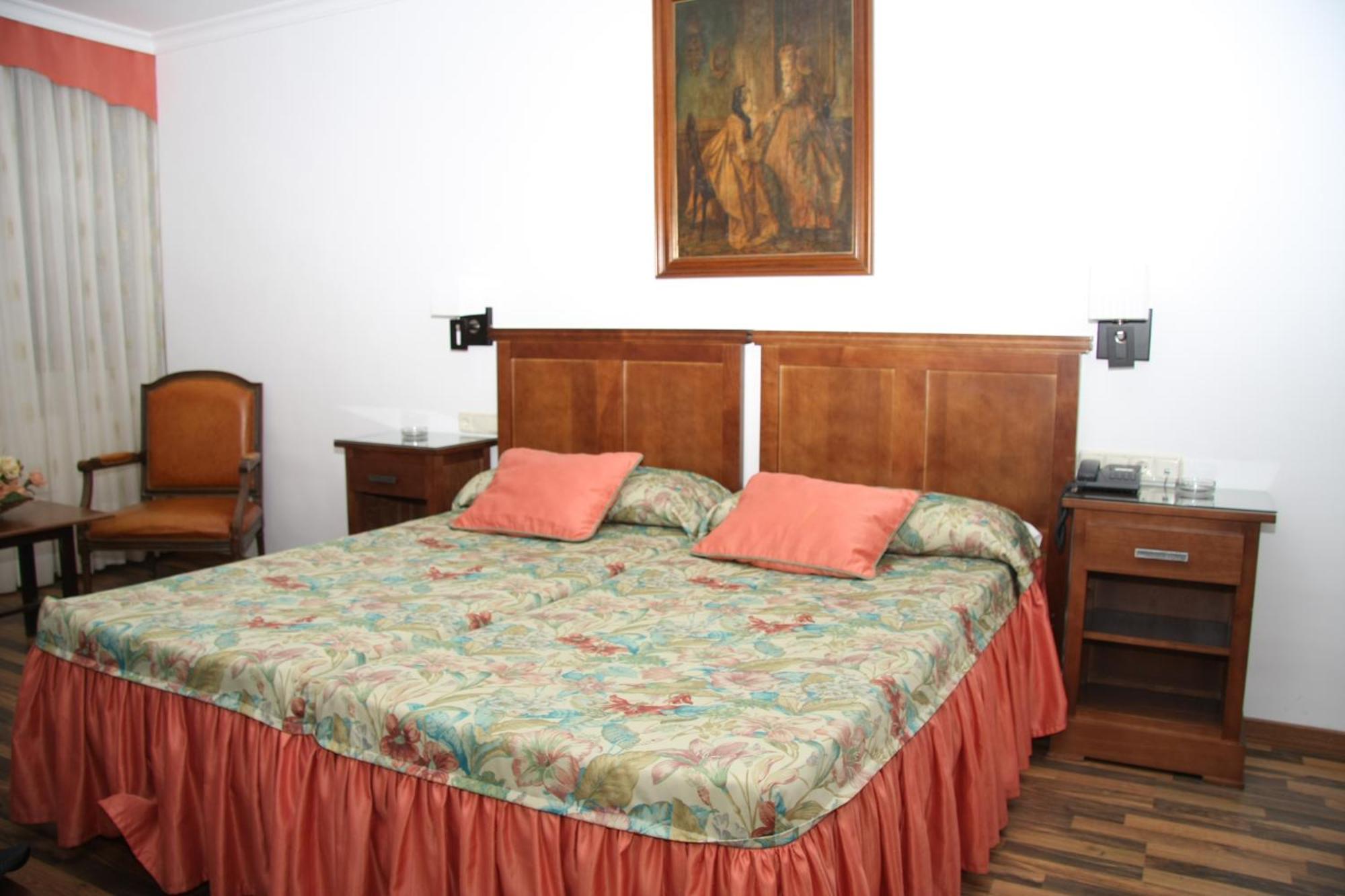 Hotel Mulhacen Guadix Szoba fotó