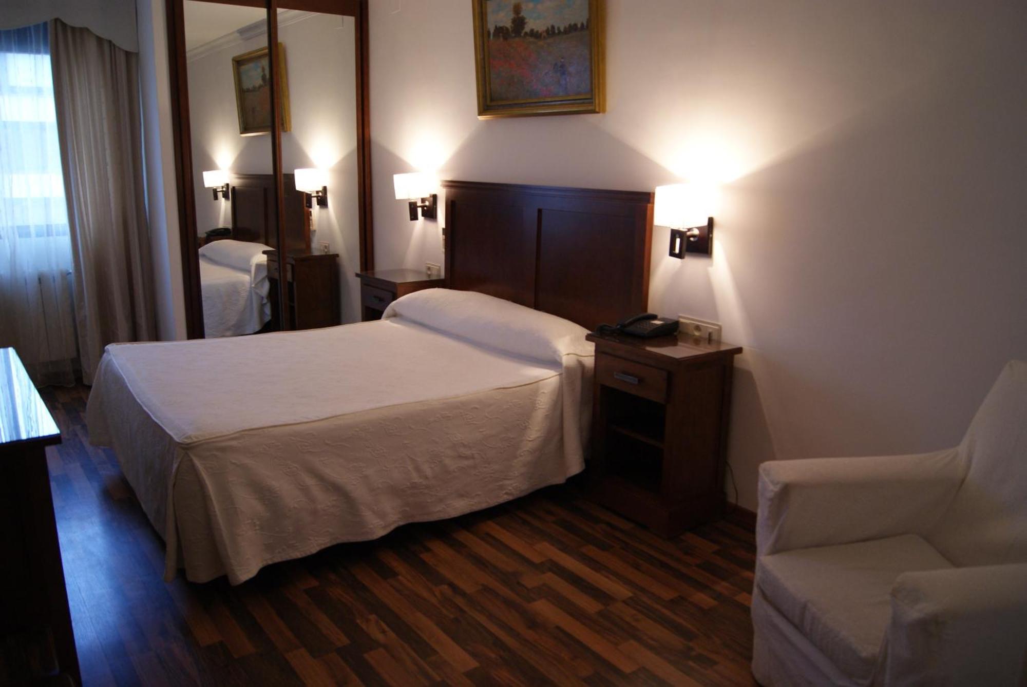 Hotel Mulhacen Guadix Szoba fotó