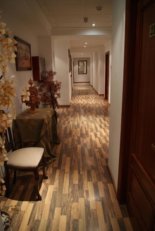 Hotel Mulhacen Guadix Kültér fotó